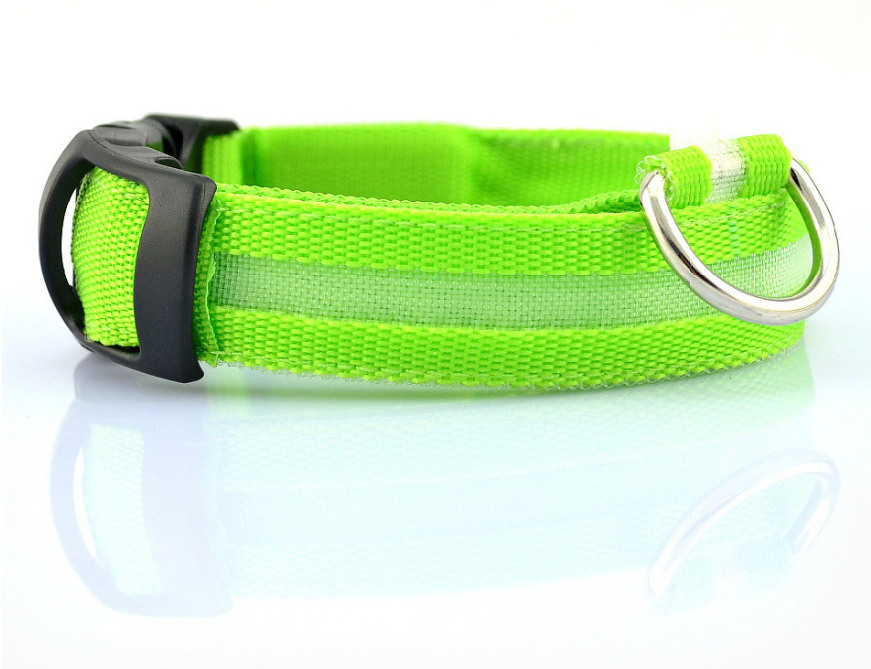 "Light Up the Night: Nylon LED Pet Collar for Purrfect Safety and Style!"