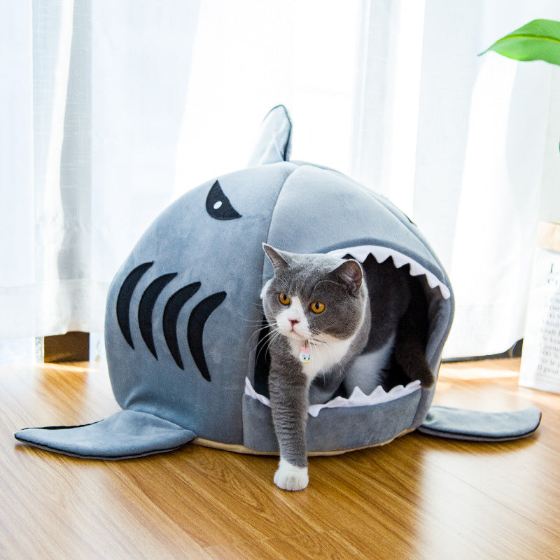 Creative Dual-Purpose Shark Bed for Small Dogs and Cats