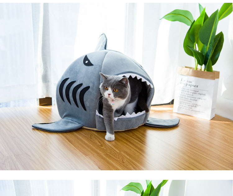 Creative Dual-Purpose Shark Bed for Small Dogs and Cats