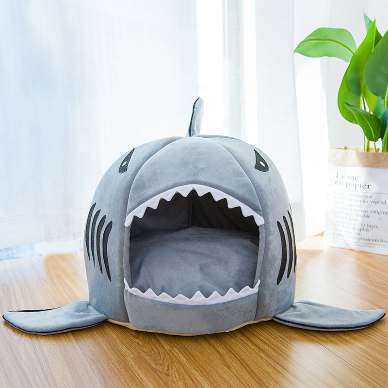 Creative Dual-Purpose Shark Bed for Small Dogs and Cats