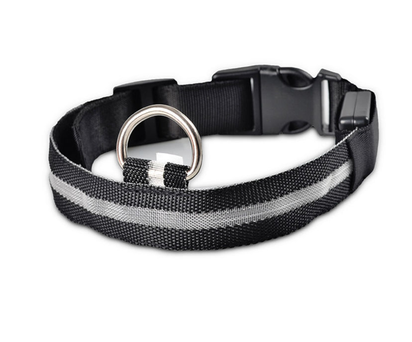 "Light Up the Night: Nylon LED Pet Collar for Purrfect Safety and Style!"