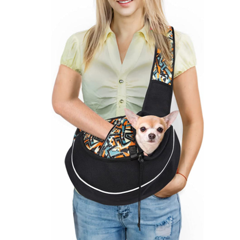 Portable Crossbody Bag for Carrying Dogs and Cats